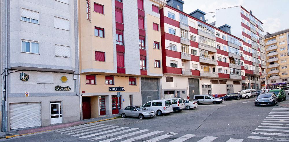 U-Hotel Dario Lugo Kültér fotó