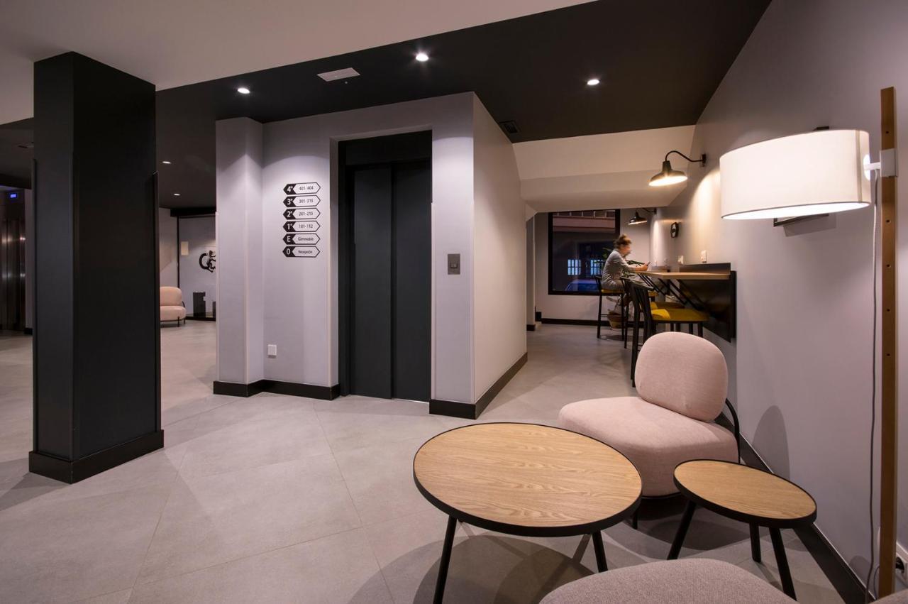 U-Hotel Dario Lugo Kültér fotó